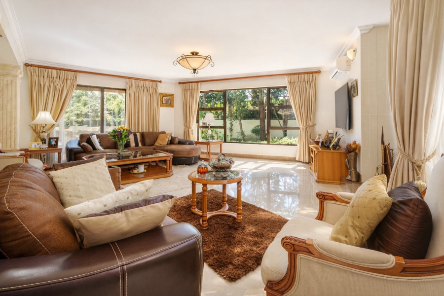 5 Bedroom Property for Sale in Caribbean Beach Club North West